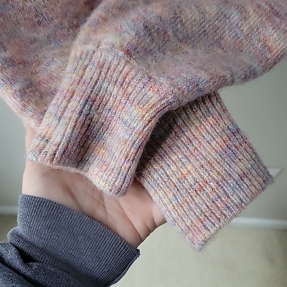 Hooked Up Pink Space Dyed Cropped Vneck Cardigan Womens  Size‎ Small Multi Color - Picture 9 of 9